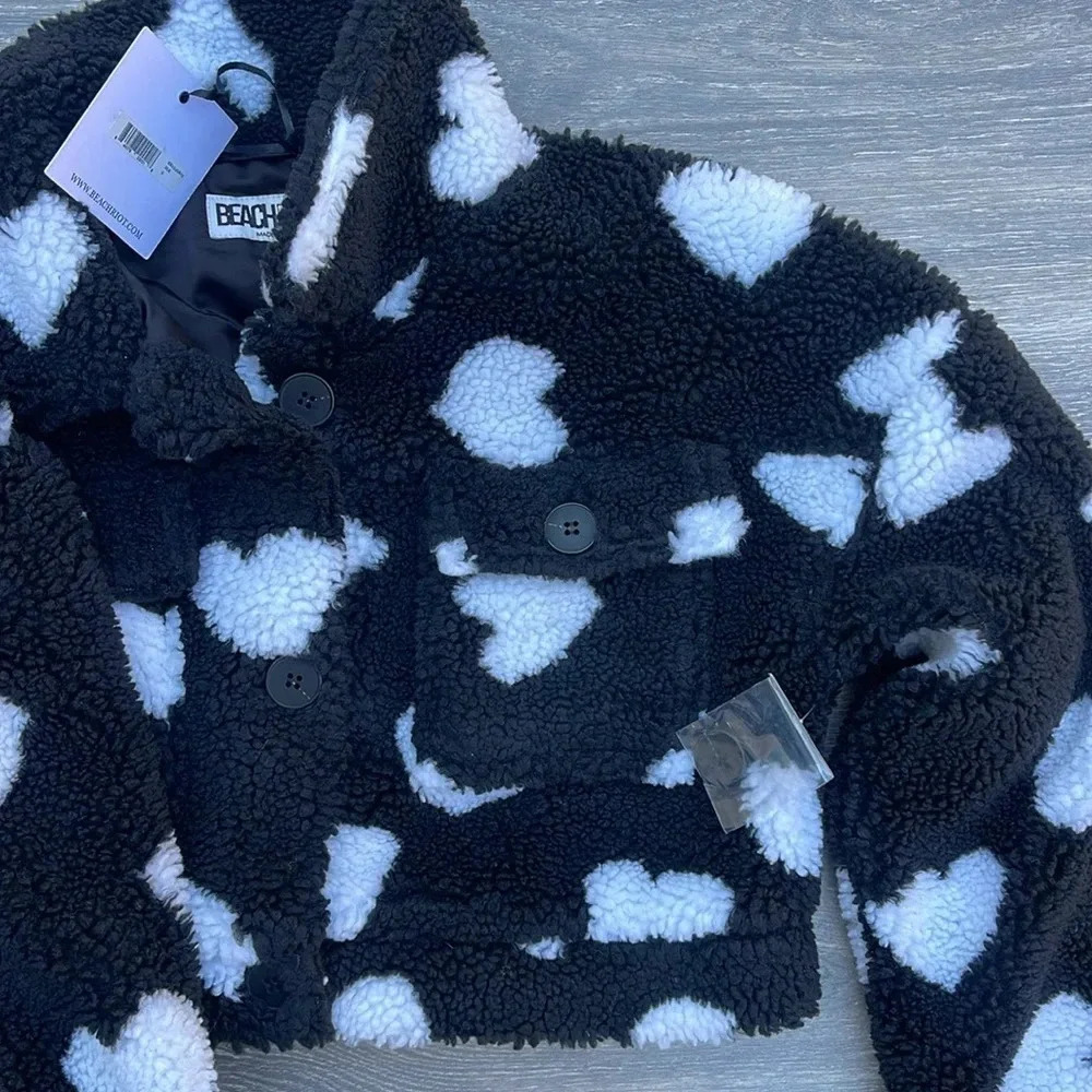 Beach Riot Devin Jacket, black with white hearts - Picture 10 of 10